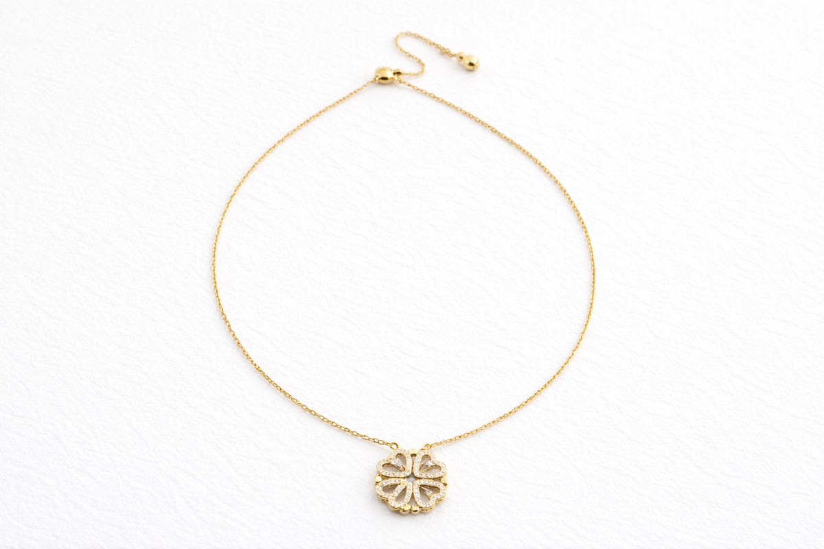 Collier Trèfle à Quatre Cœurs